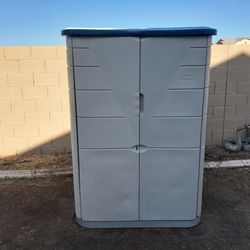 8pc Large Vertical Rubbermaid Storage Tool Cabinet Shed 53x30x77 See All Photos Read Description