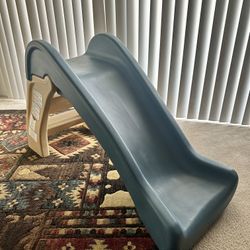 Step2 Play & Fold Jr. Slide