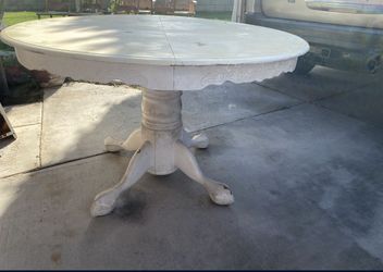 Round Wood Dining Table-Extends To Oval