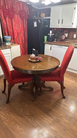 Kitchen table