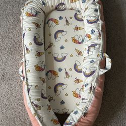 Baby lounge 