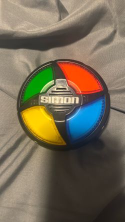 Small Simon Says Toy