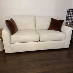 Pull Out Sofa Bed/Couch