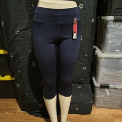 Women's capris available in sizes S M