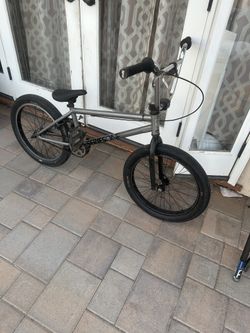 Fit BMX bike 20” wheels.