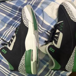 Jordan Pine Green 3’s Size 10