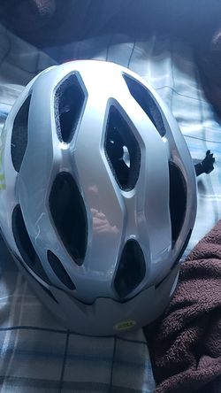 Bell bicycle helmet
