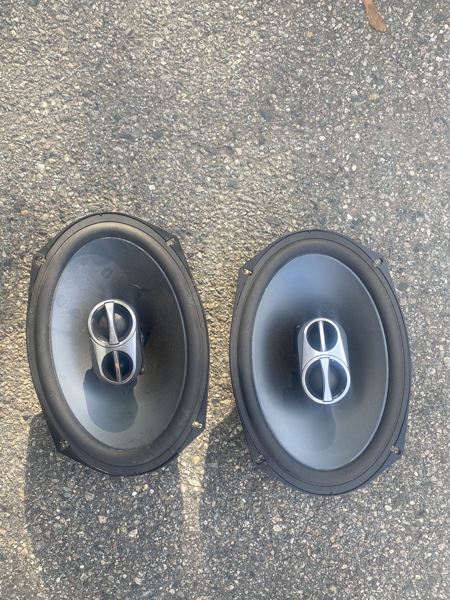 6x9 Pioneer Speakers   230 Watts Each  460 Watts Both  