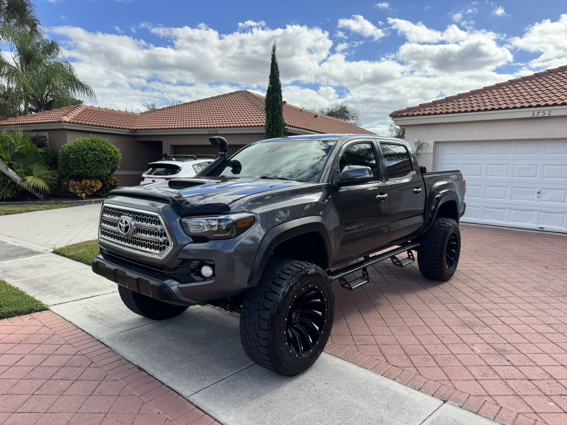 2018 Toyota Tacoma