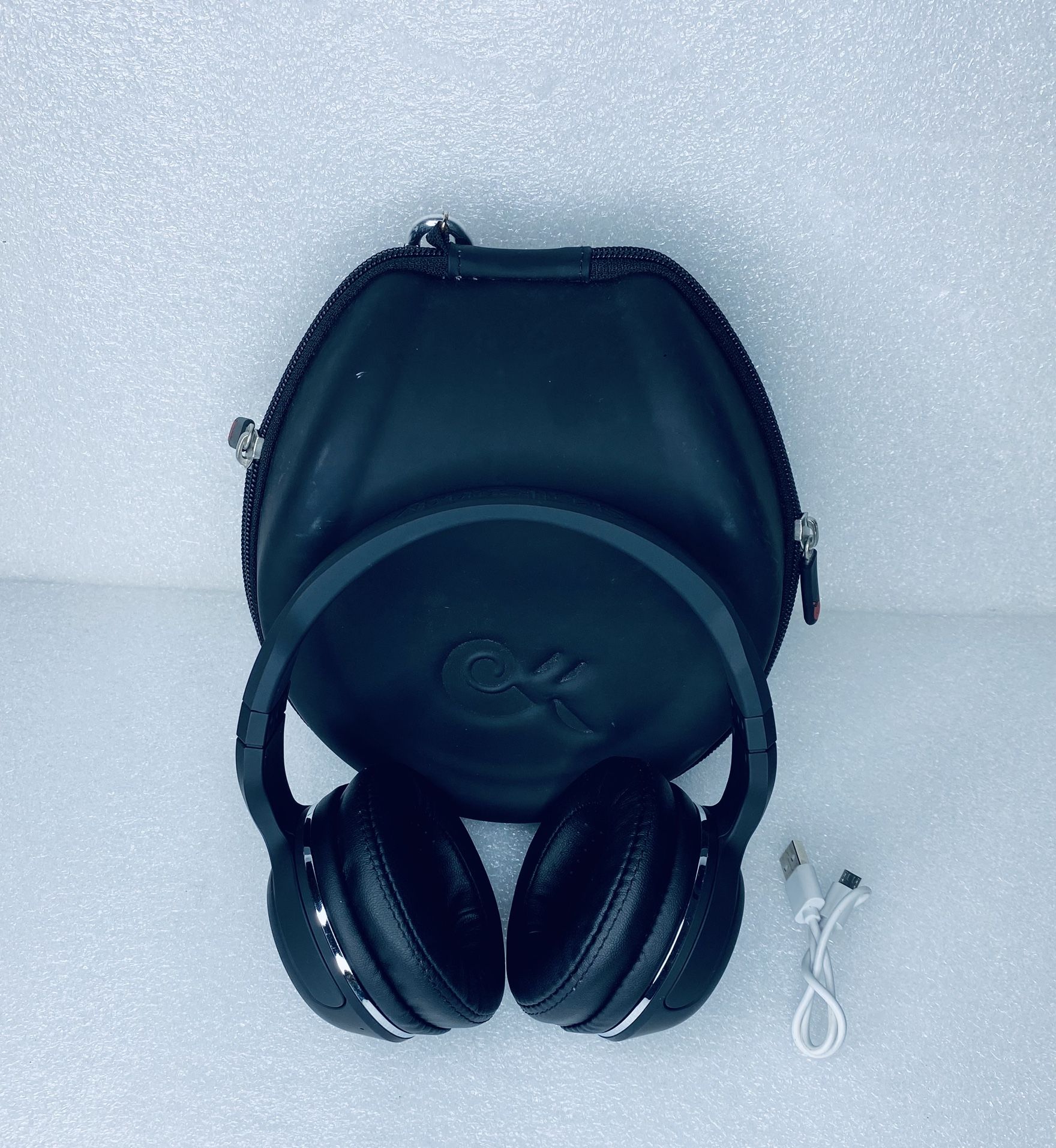 Skullcandy Hesh 2 Wireless Rechargeable Headphones Black