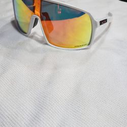 White Frame Sutro Sunglasses 