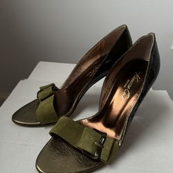 Kenneth Cole Patent Leather Sandals Retail $120 