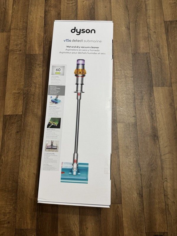 Dyson V15s Detect Submarine Wet / Dry Stick Battery Vacuum Cleaner.