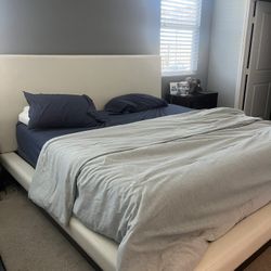 Kingsize Bedroom Set