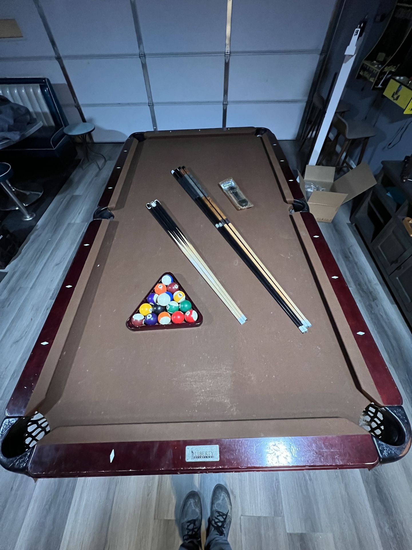 Liberty Billiards 8’ft In Great Condition OBO