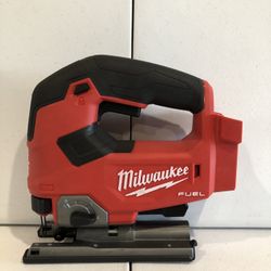 Milwaukee M18 FUEL 18-Volt Lithium-Ion Brushless Cordless Jig Saw (Tool-Only)