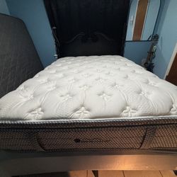 American Star Pocket Coil Queen Matteress Brand New