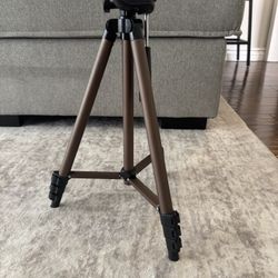 Tripod