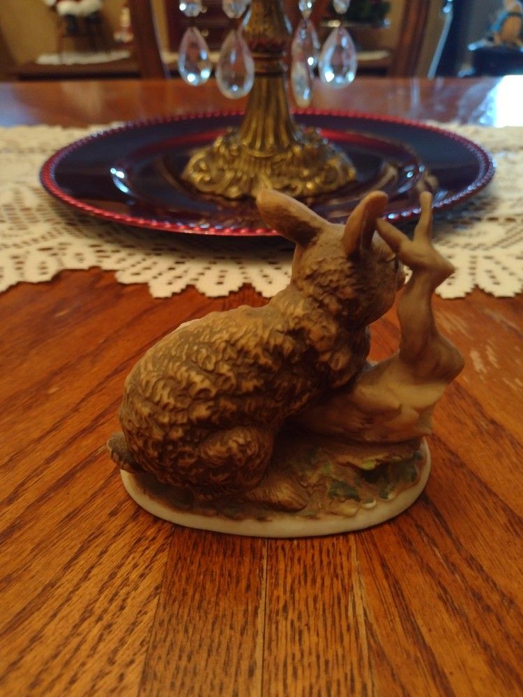 Vintage Porcelain Bunny By Homco