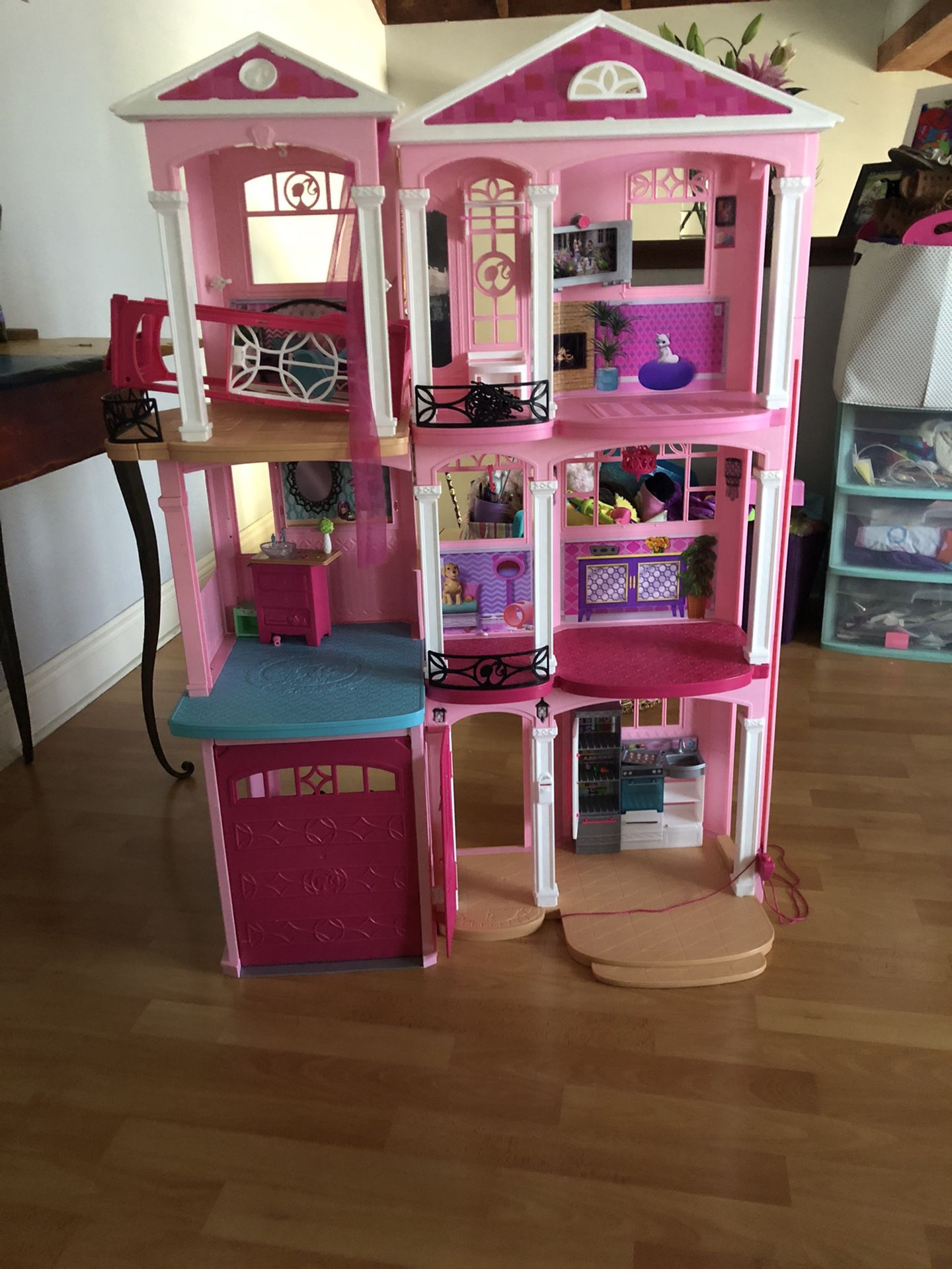 Barbie princess doll house