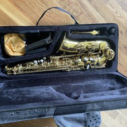 Mendini By Cecilio Alto Saxophone