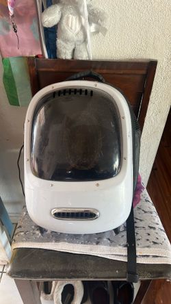 Cat carrier
