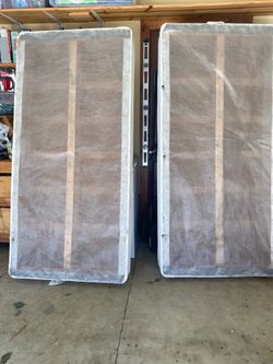 Twin XL box springs