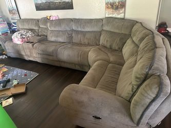 Sectional recliner