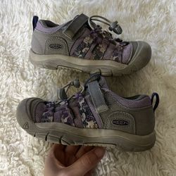 Keen Kid Hiking Shoes 