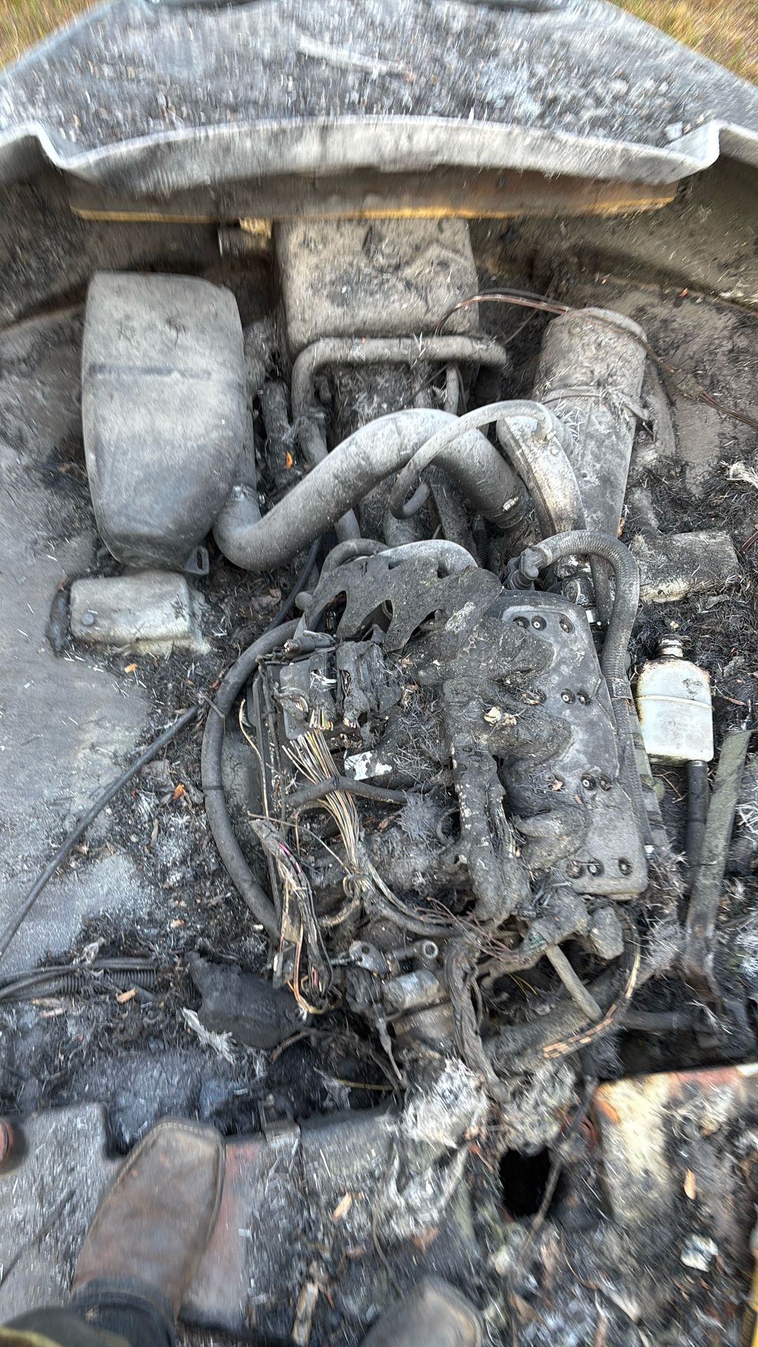 Boat motor Ran Perfect When Boat Caught On Fire The Fire Had Nothing To Do With The Boat Just Previous Owners accident