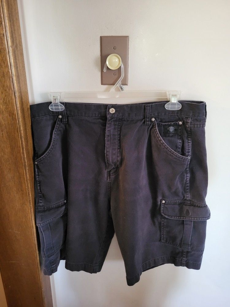 MEN'S SIZE 36 HARLEY DAVIDSON CATGO SHORTS