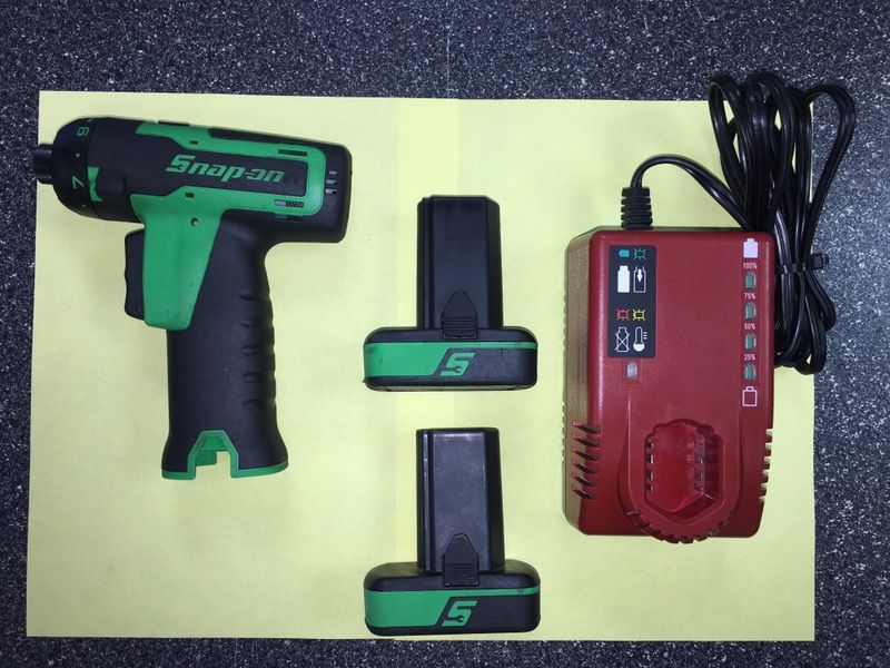 SNAP-ON CTS761G 14.4V MicroLithium Cordless Screwdriver Kit