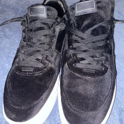 Puma Suede Black Size 9