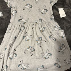 New Girl Dress Size 7 With Unicorns 