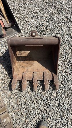 24” bucket