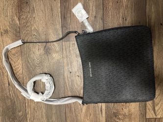 Monogram Michael Kors Bag purse