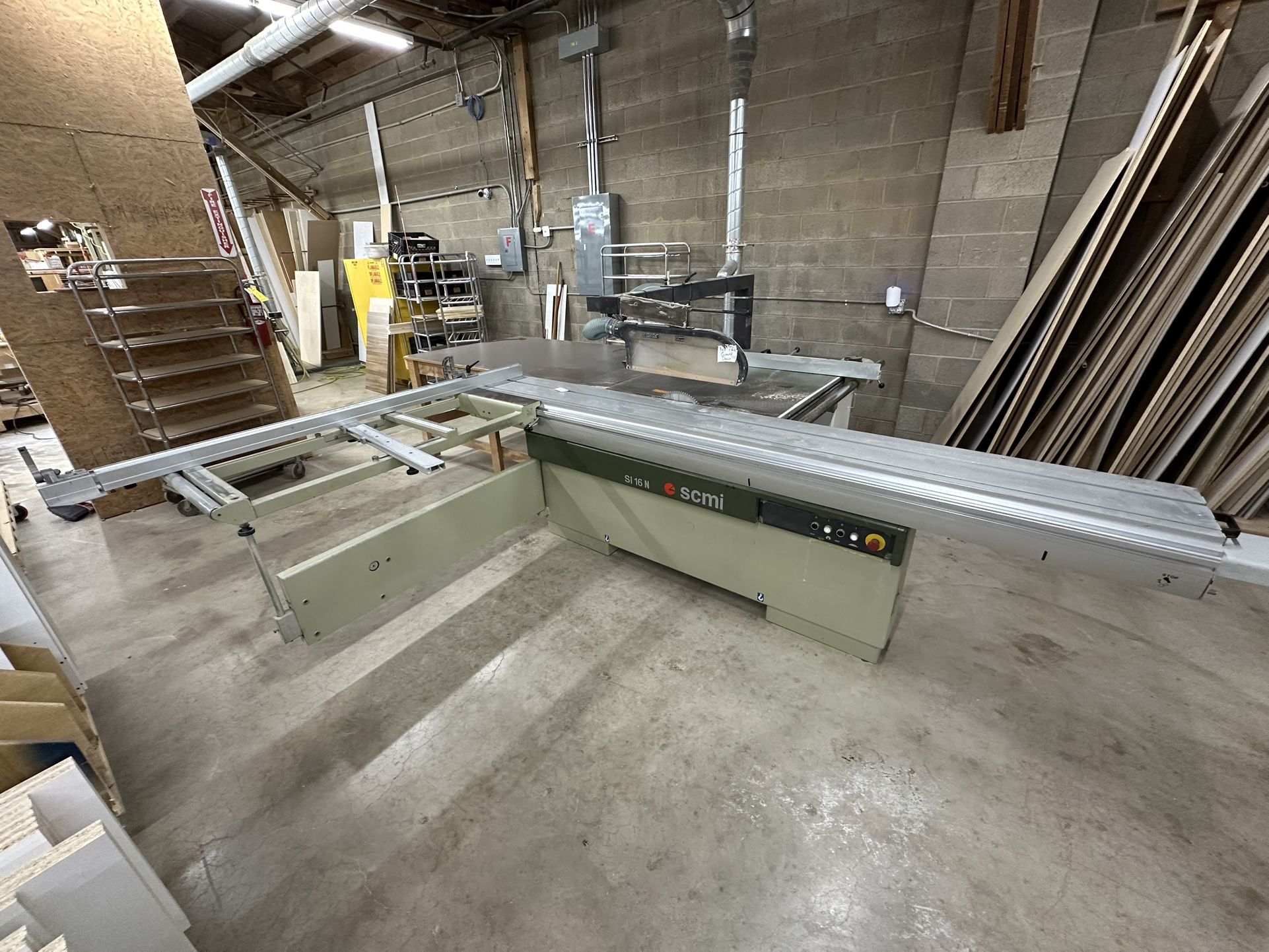 Sliding Table Saw