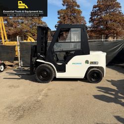 2019 Unicarriers MD1F4F40V 9,000 Lbs. Pneumatic Cab Heat Diesel Forklift