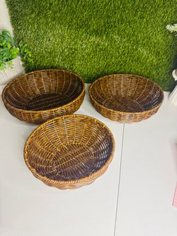 Wickered baskets! 3 pack! Brand new in box