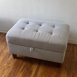 Storage Ottoman $30