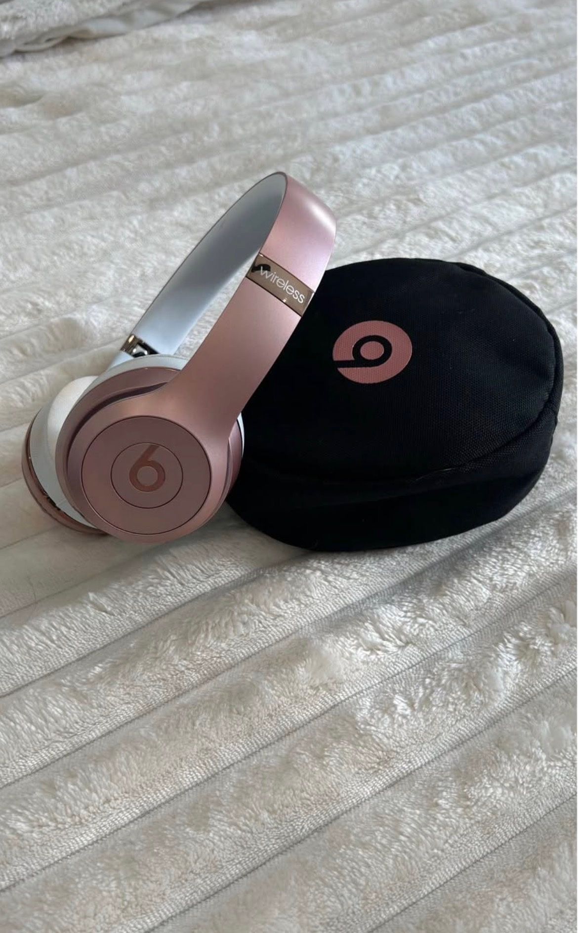 Beats Bluetooth Headphones With Wires And Box