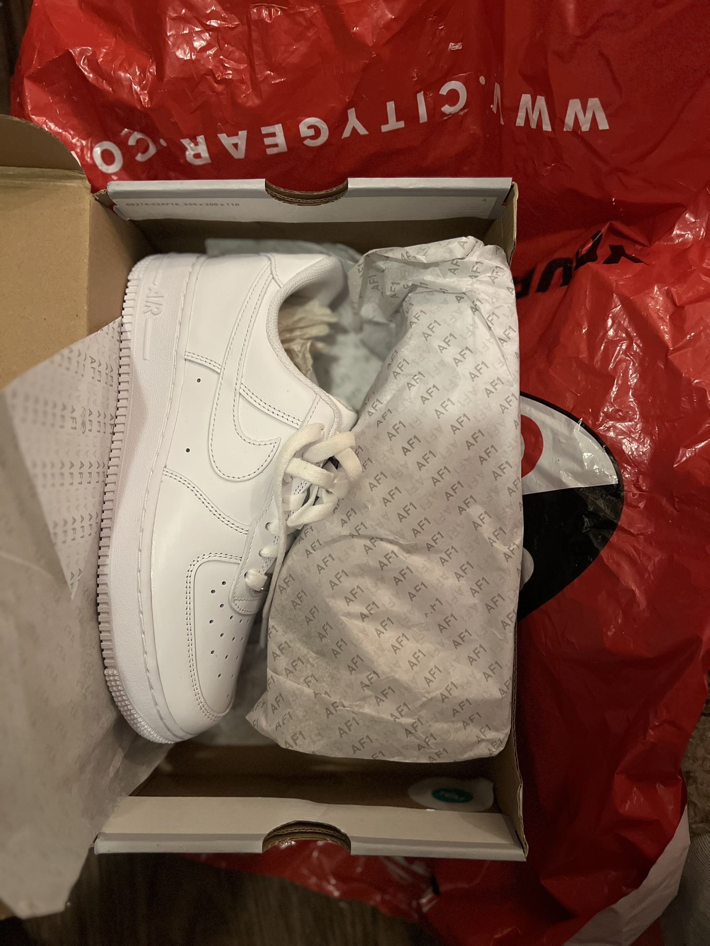 White Forces (Never Worn)
