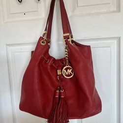 MICHAEL KORS Camden Large Red Soft Leather Drawstring Tote