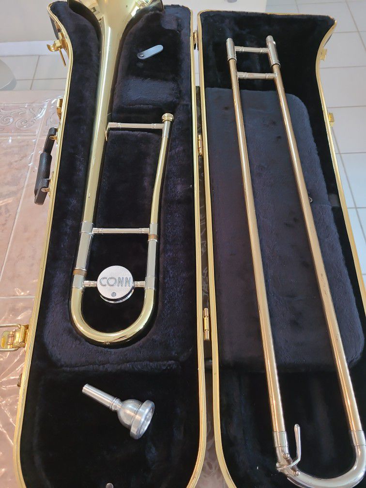 Conn Trombone 23 H Used In Very Good Condition With Case