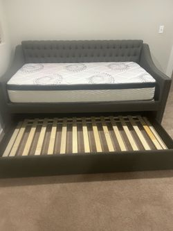 Daybed frame with mattress