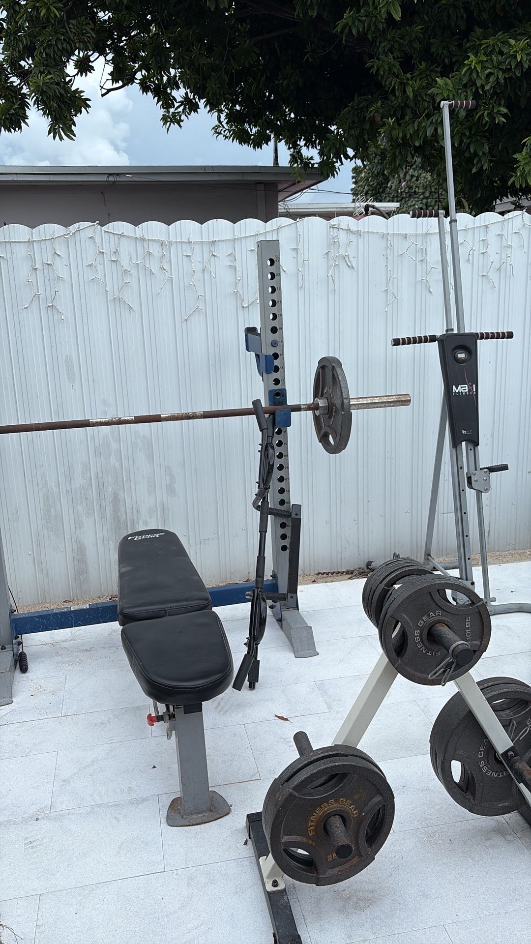 Weight Room/ Bench Press/ Workout Set