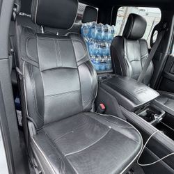 Ram3500   Seats  Lariat 
