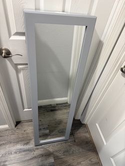 Mirror Jewelry Cabinet with lights