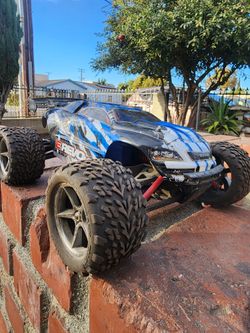 Traxxas 1/16 E Revo VXL BRUSHLESS