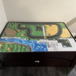 Playing Table